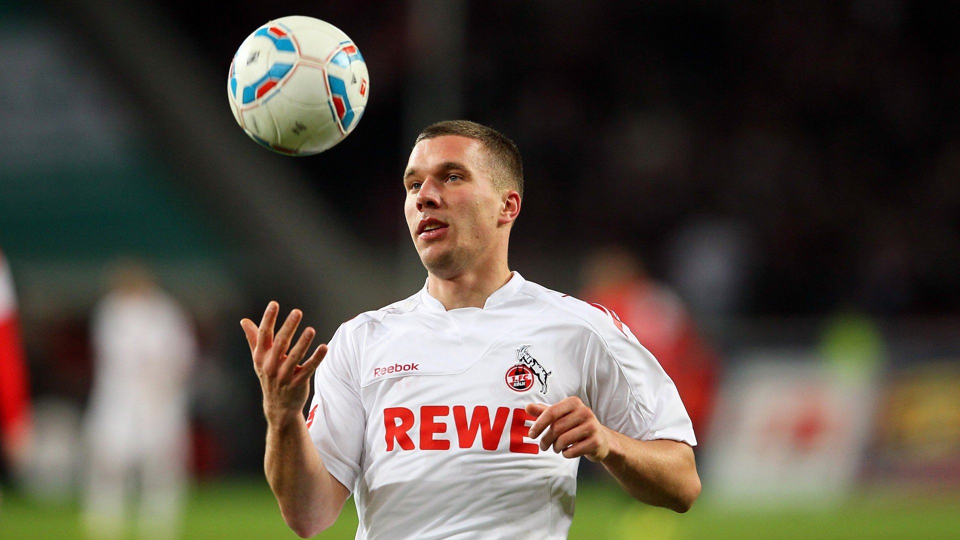 主帅送上祝福,卡扎伊什维利大概率离队,新东家已浮现,不是上海申花